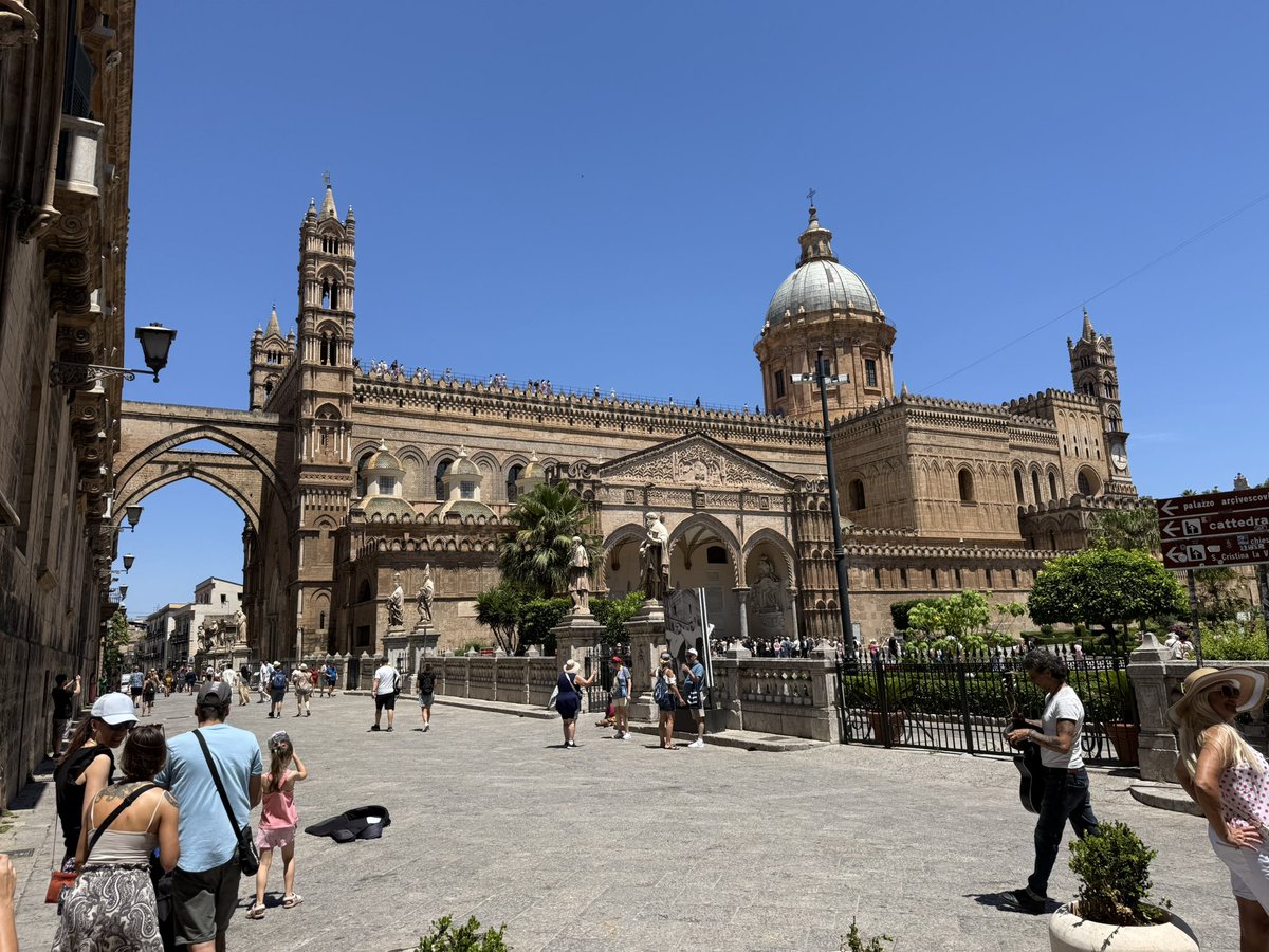 gigidimar's tweet photo. La cattedrale di Palermo…
Cit. @treallegri https://t.co/A6v3BHLw3N
