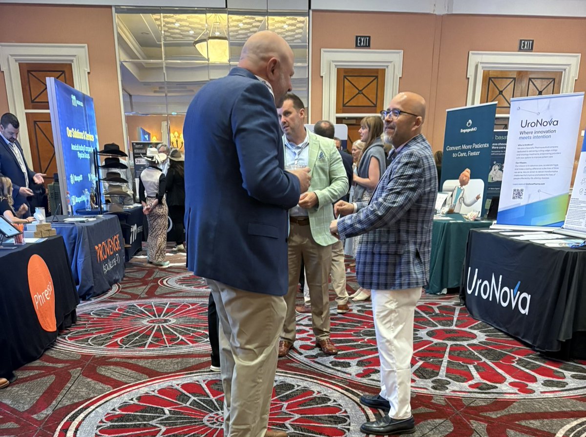 UrologyUS's tweet photo. Lets walk around the Exhibit Hall at #LUGPARegional Meeting in Las Vegas! https://t.co/94hppwmadR