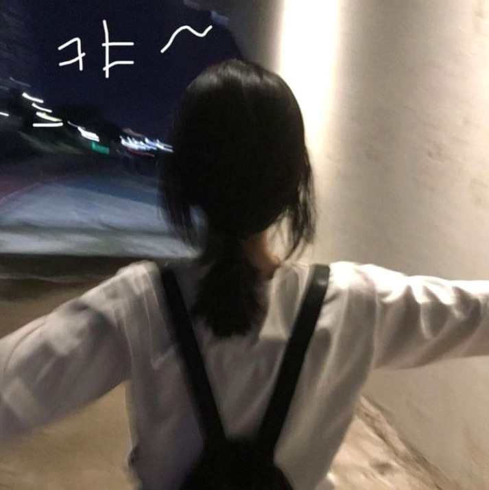 SantiiLaborda's tweet photo. 4月！花粉がしんどい季節だし…まだまだ気温の変化も気をつけないといけない時期ですが頑張りましょ‼️
今月もよろしくお願いします😊 https://t.co/seUtdpF5RZ
