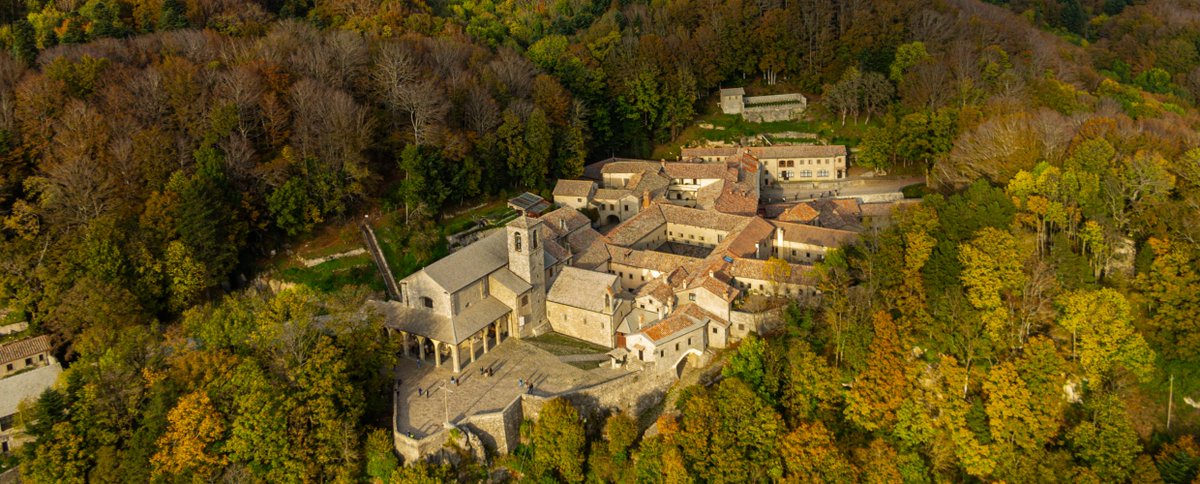 AssisiFans's tweet photo. Il meraviglioso #panorama del #santuario #francescano della Verna. Pace e bene!
Dio onnipotente, accogli le preghiere che Ti rivolgiamo nel nostro cammino per seguire i passi del tuo Figlio Gesù, nostro Salvatore. Amen. https://t.co/Yb2vWjiio9