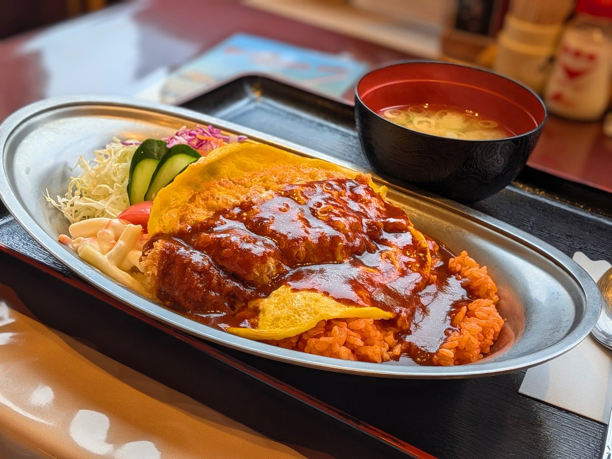 superfour961201's tweet photo. #新宿ランチ
#レストランはやしや
お気に入りの、大人のお子様ランチ的な、やんちゃメニュー
#三平ライス
美味しくいただきました！ https://t.co/UxXCHwqk3W