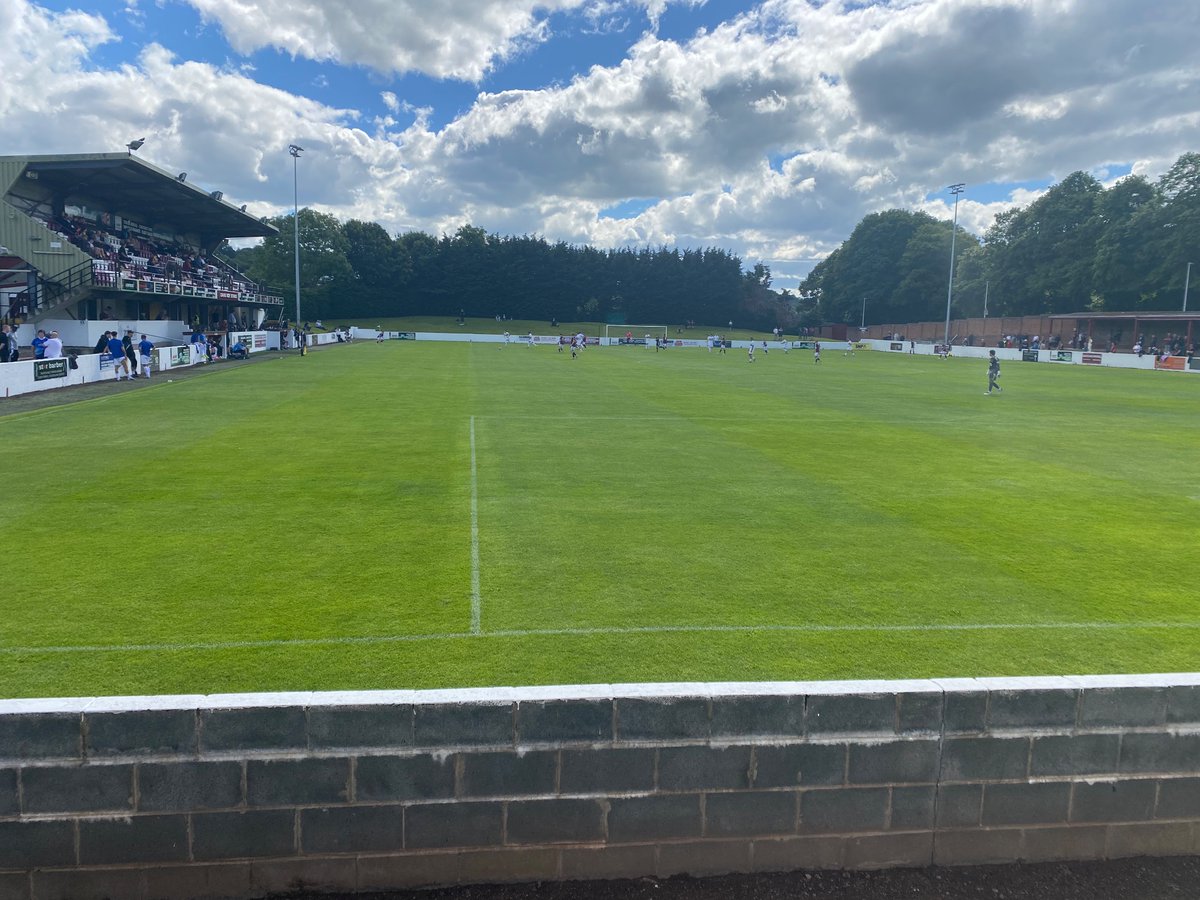 GTDT42's tweet photo. Linlithgow Rose v Dumbarton at Prestonfield Stadium 🐘🟡⚫️ #Sons #DumbartonFC #Scotland https://t.co/XZCtdUb56K