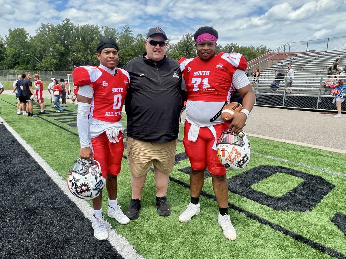 BeckleyFB's tweet photo. Great day to watch Ja’Marques Manns and AJ Thomas at the North South game. So proud of these young men who represented BECKLEY well! https://t.co/Y19FbttWWw