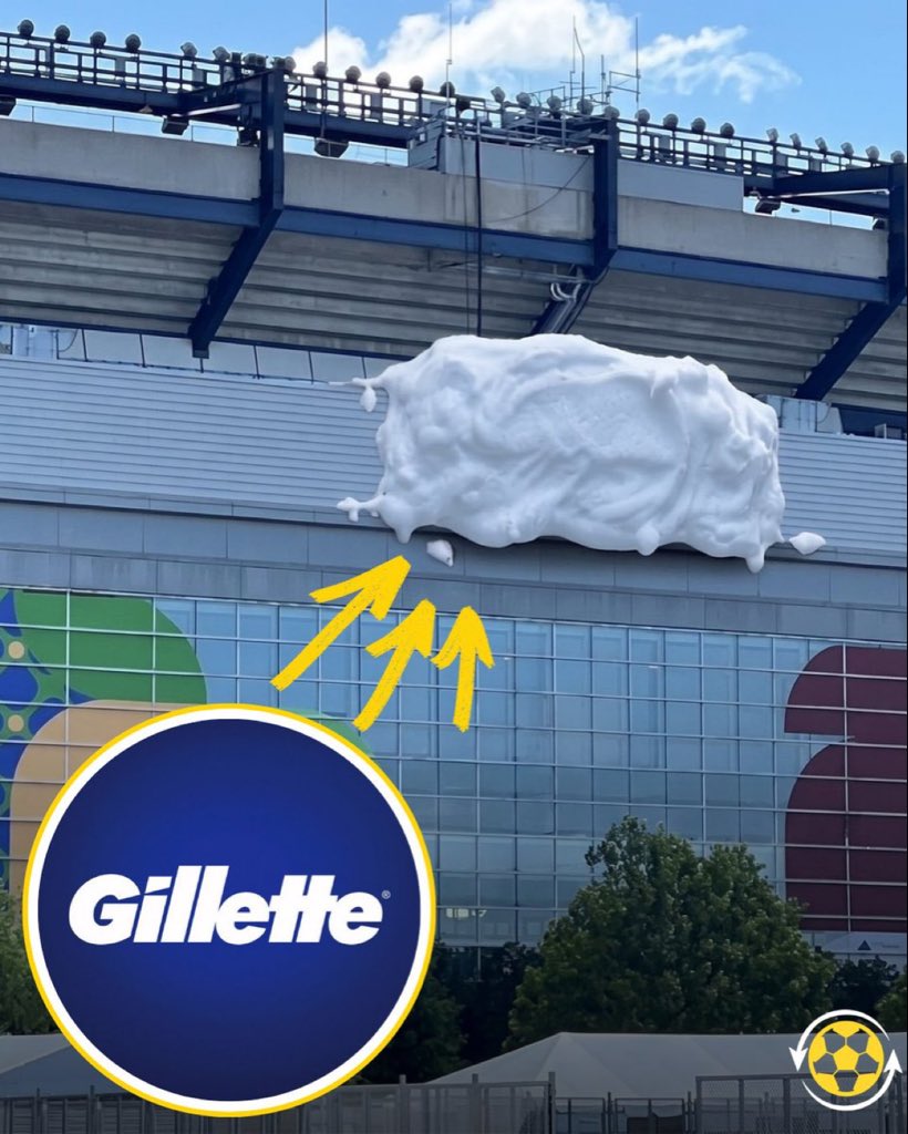 bobzy99's tweet photo. FIFA vs Gillette at Gillette Stadium 🪒😭

FIFA demanded the brand hide its logo because it’s not an official World Cup sponsor.
Gillette’s response? They cleverly concealed it to look like shaving cream 😂
This is chess, not checkers!
Who won this battle FIFA or Gillette? https://t.co/g5nyafnmuK