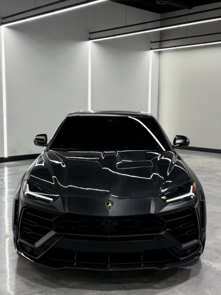 ThrottleCars's tweet photo. Lamborghini Urus Widebody https://t.co/gG1ajO9jBU