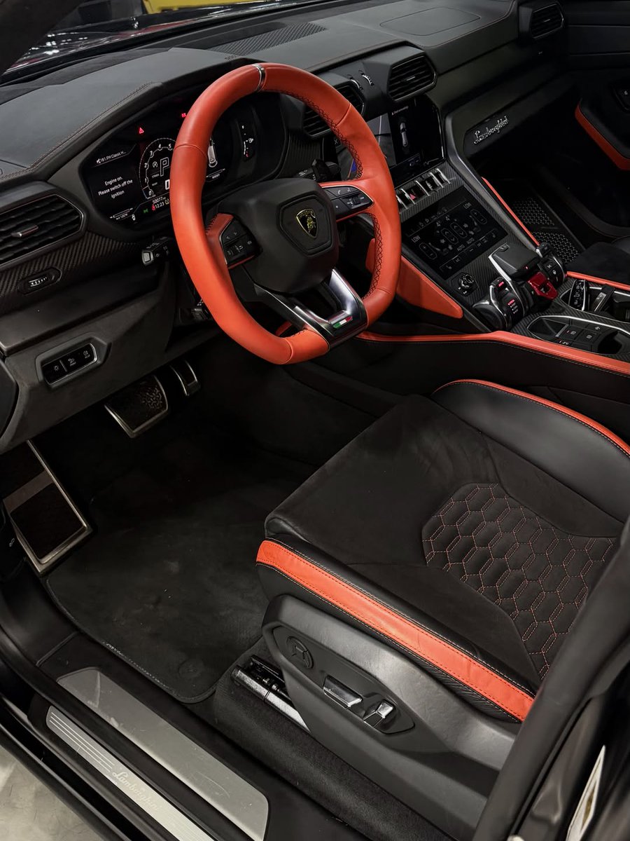 ThrottleCars's tweet photo. Lamborghini Urus Widebody https://t.co/gG1ajO9jBU