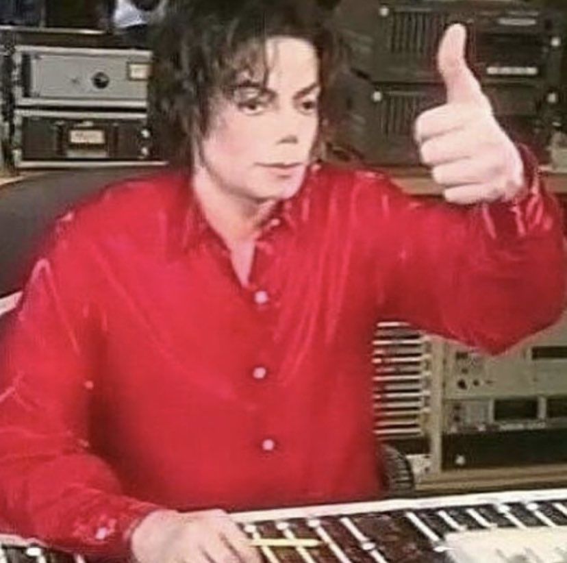 outtankded's tweet photo. invincible is better than thriller, not sorry ! https://t.co/kwaz5y5jty
