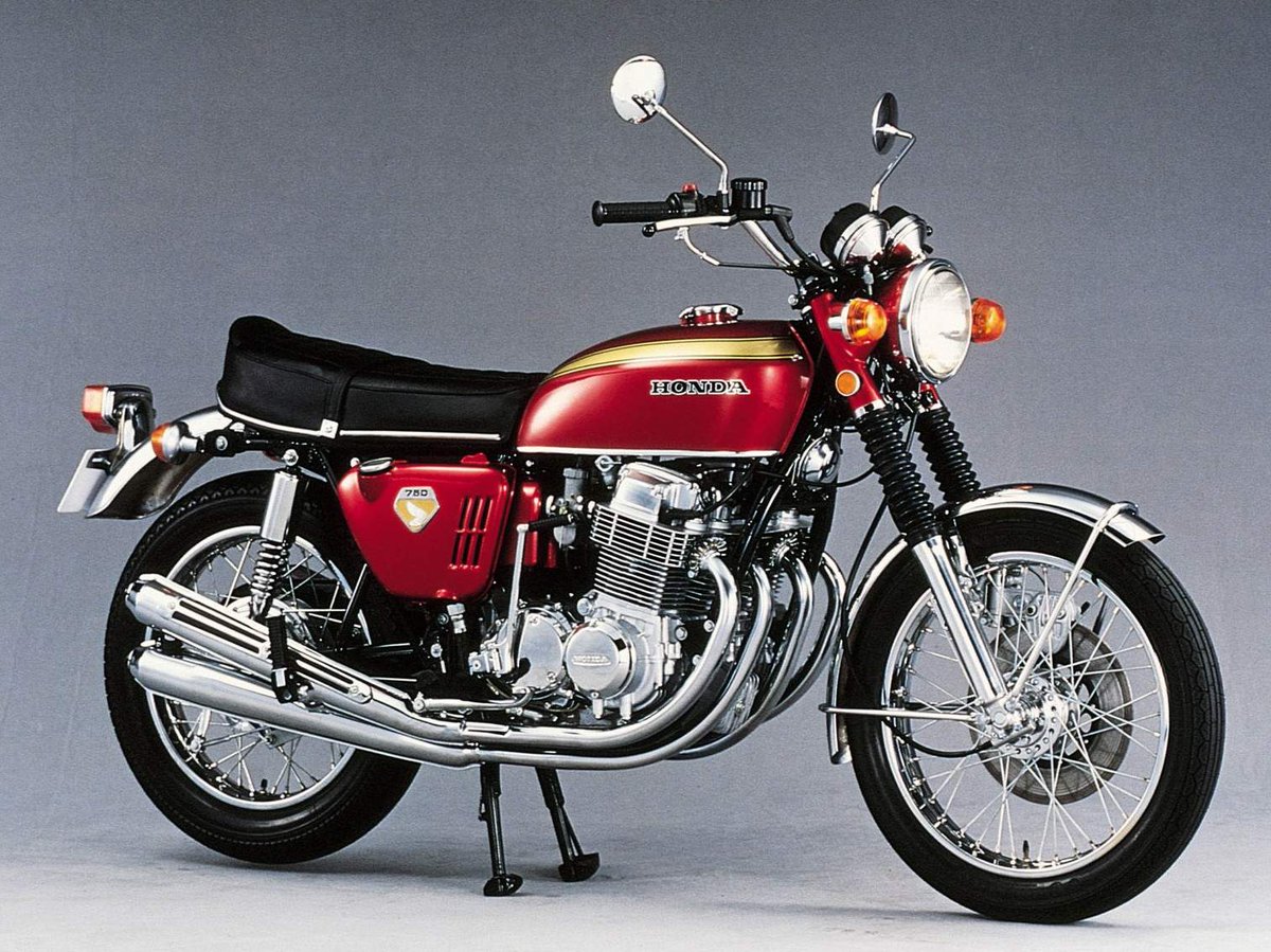 Moto_History's tweet photo. The Honda CB750 was called "The motorcycle of the century." History indicates that this was true. #hondamotorcycles #hondacb #motorcyclehistory #greatmotorcycles #legendarymotorcycles #universaljapanesemotorcycle #motorcycleenthusiasts https://t.co/iMBikPX3Re