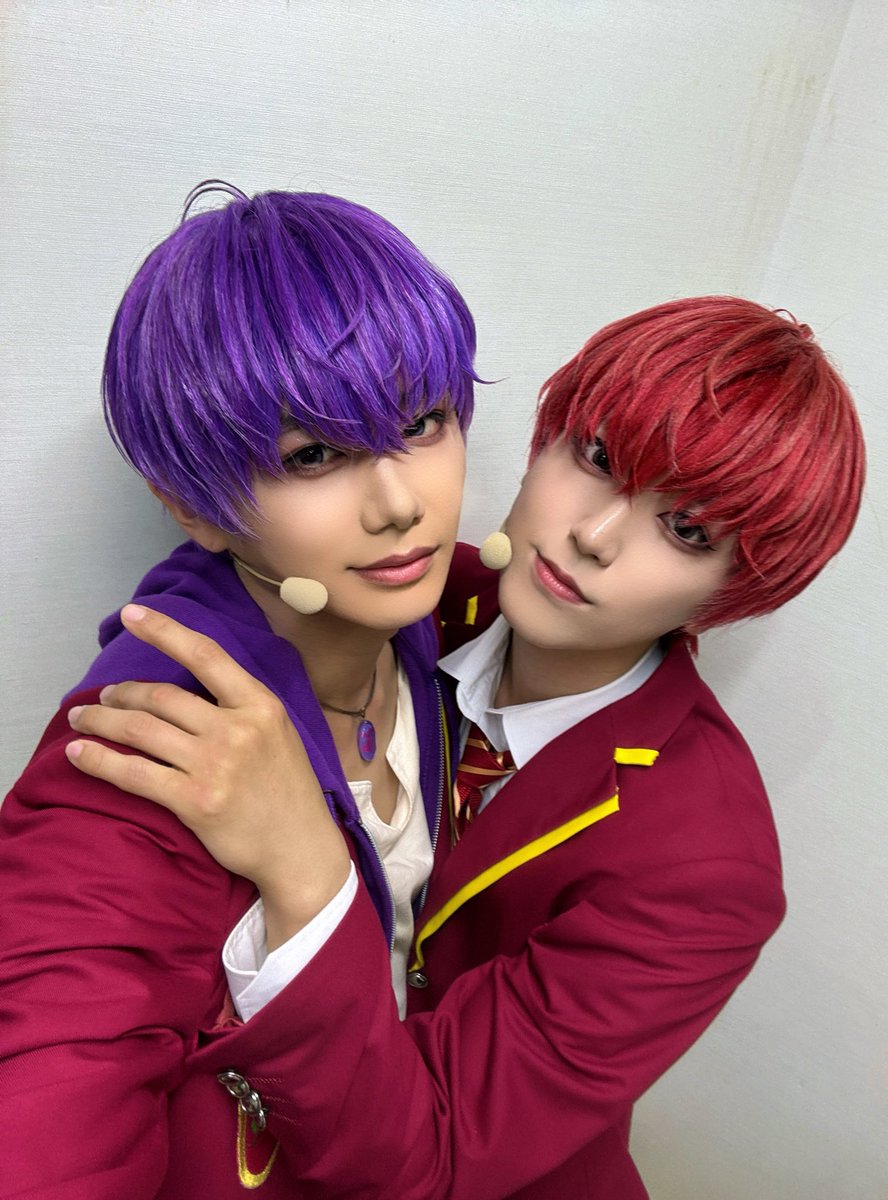 みお tweet media