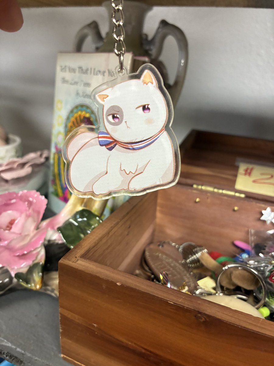 cutestjam's tweet photo. How do i keep finding hetalia in public and the keychains for $2 https://t.co/Oab75ZoXTO