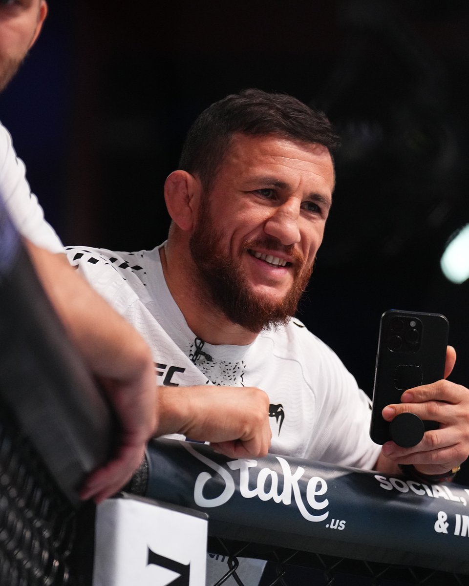 UFC tweet media