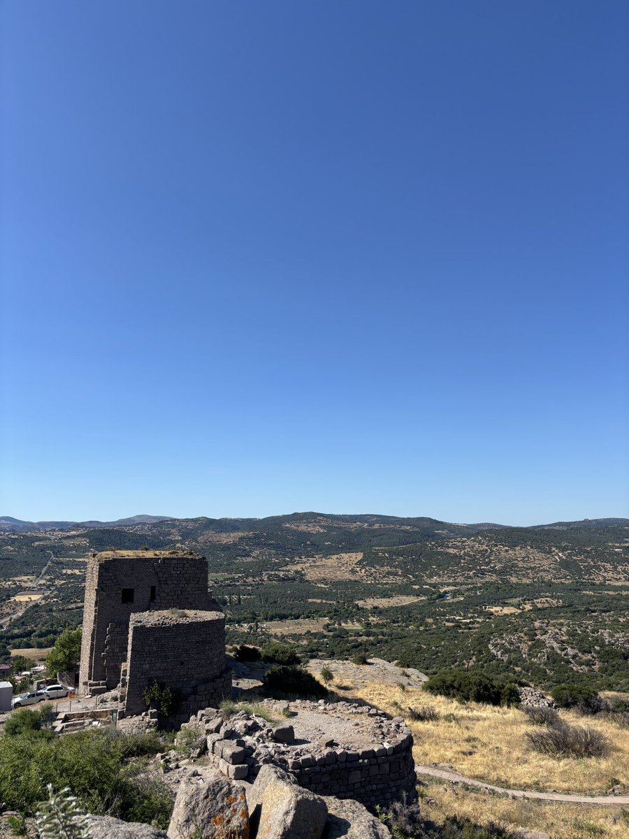 tuvavadi1's tweet photo. #Türkiye
#Çanakkale
#Assos
#TempleOfAthena https://t.co/Ygj8d5dFej