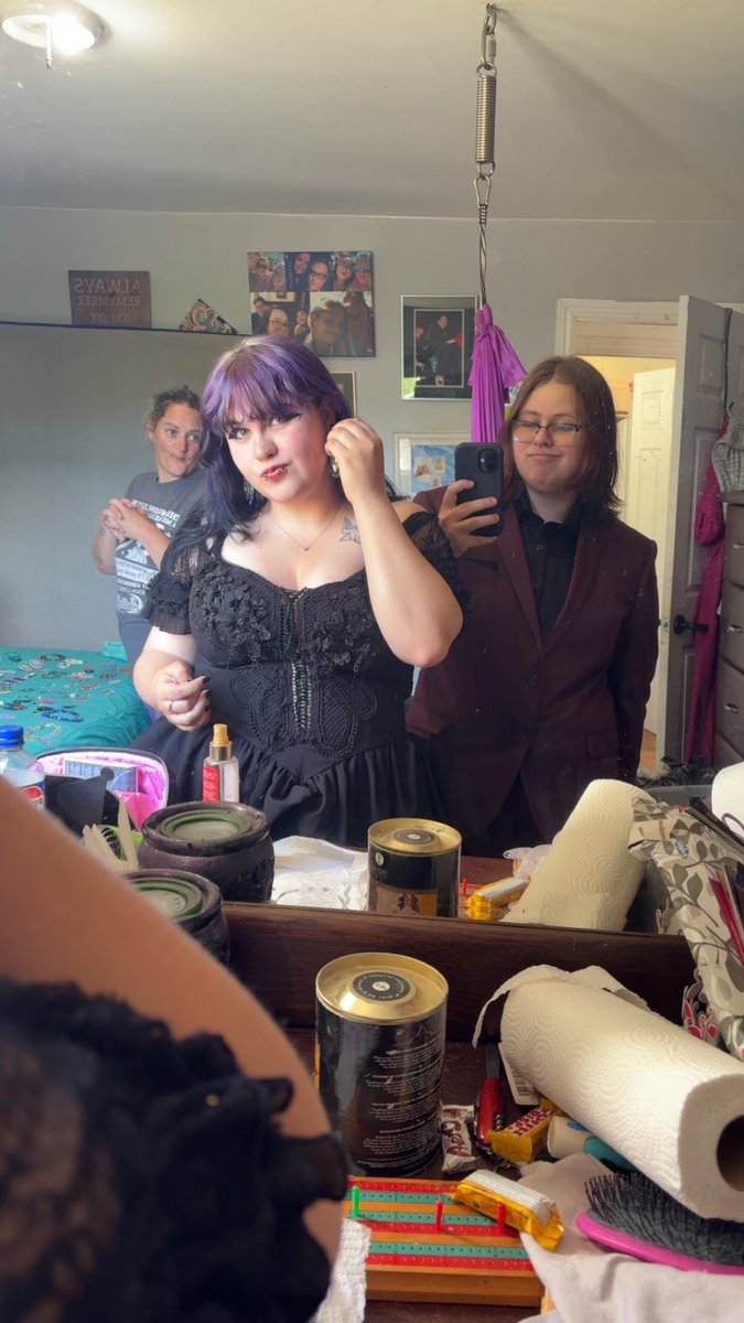 _yourgraduation's tweet photo. my fav pics from prom https://t.co/JnvEtWAg0F