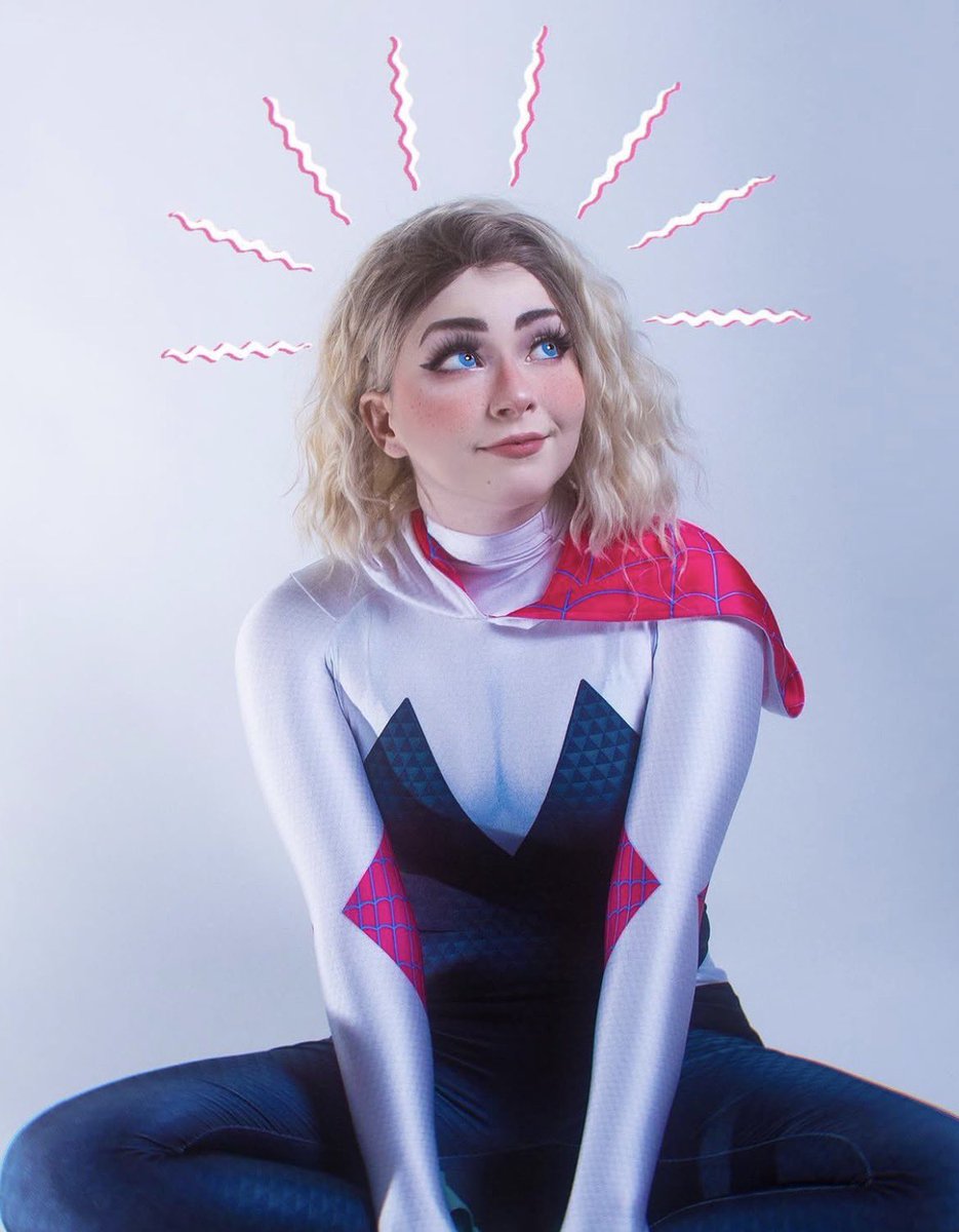 stellalasaurus's tweet photo. There is officially 41 days until @spidermanmovie and I’m soooooooooooo excited. 🥺🖤 Even less until @xmenofficial !!! So have a little Gwen throwback! 

(I hate that I have to preface this but the first image is composited 🚫NOT AI🚫) 

#spiderman #ghostspider #marvelcosplay https://t.co/O4DoZkjX5M