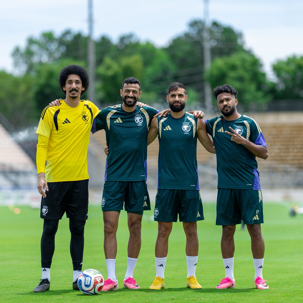 المنتخب السعودي tweet media