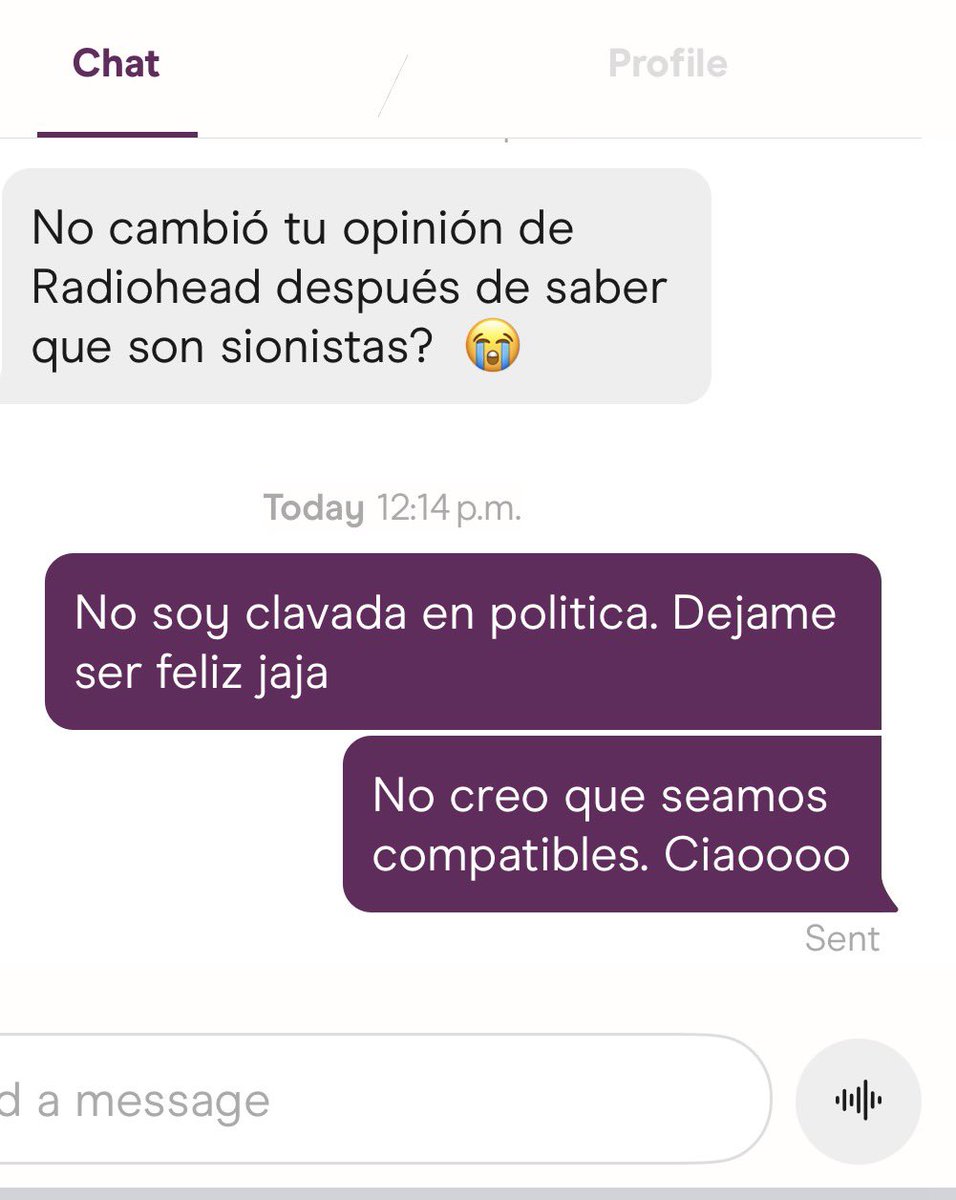 AnaIsabelSL's tweet photo. Nice opening move. Y así quieren ligar… aparte nomás porque dieron show en Israel en el 2017. Thom Yorke jamás ha dicho algo para que lo interpreten como sionista. Como les encanta mamar jaja https://t.co/iQOxBdnLRt