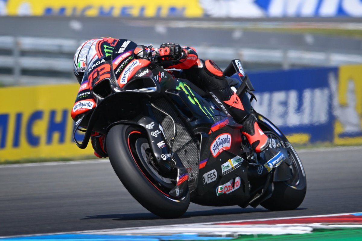 giuseppebmx's tweet photo. Mai più….. Che vergogna. Sacrosanta la squalifica…che gesto di piccolo uomo’ non tiferò mai più per lui. #aprilia #motogp https://t.co/3gumFKGcDj