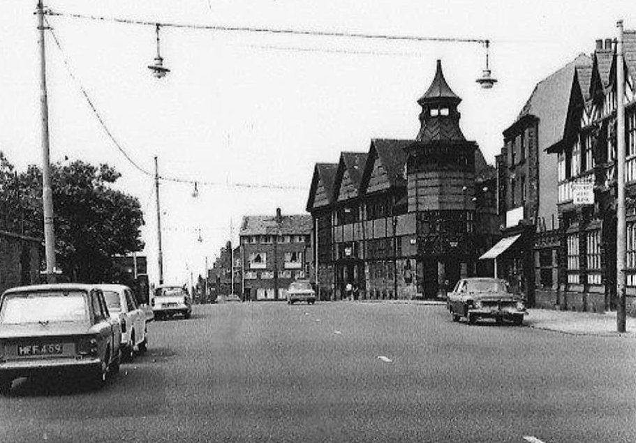 scousegary1's tweet photo. heyworth street https://t.co/nPwB1hUB9r