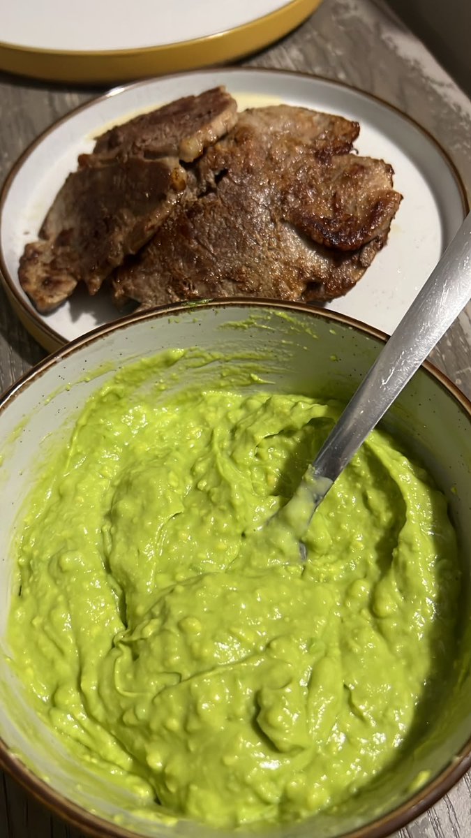 LucasRoyTo35563's tweet photo. Y quedo bien delicioso 😋
Lastima que fue comida sin tortillas 😥 https://t.co/GOQ60QO53n