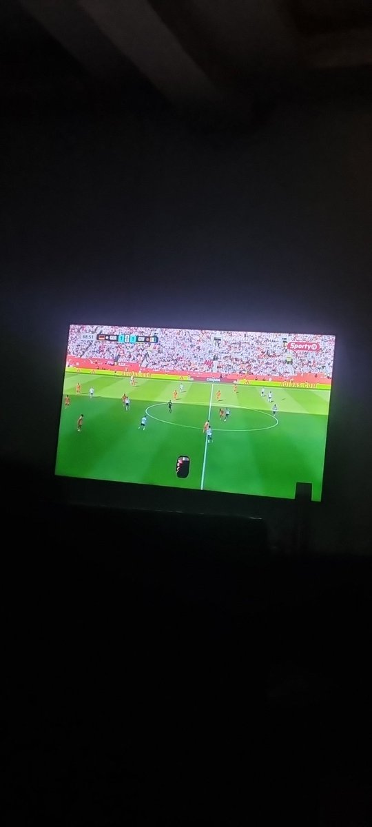 BuruDeCoin's tweet photo. Una see wetin our other African brothers the do for this tournament...🔥🔥🔥🔥  then Nigeria politicians and footballers decide to make us cry at the same time.🇳🇬🇳🇬 untop of that una de go village play monkey post.. while una small brothers the world cup. Well done oh https://t.co/IxxZ10Yq7G