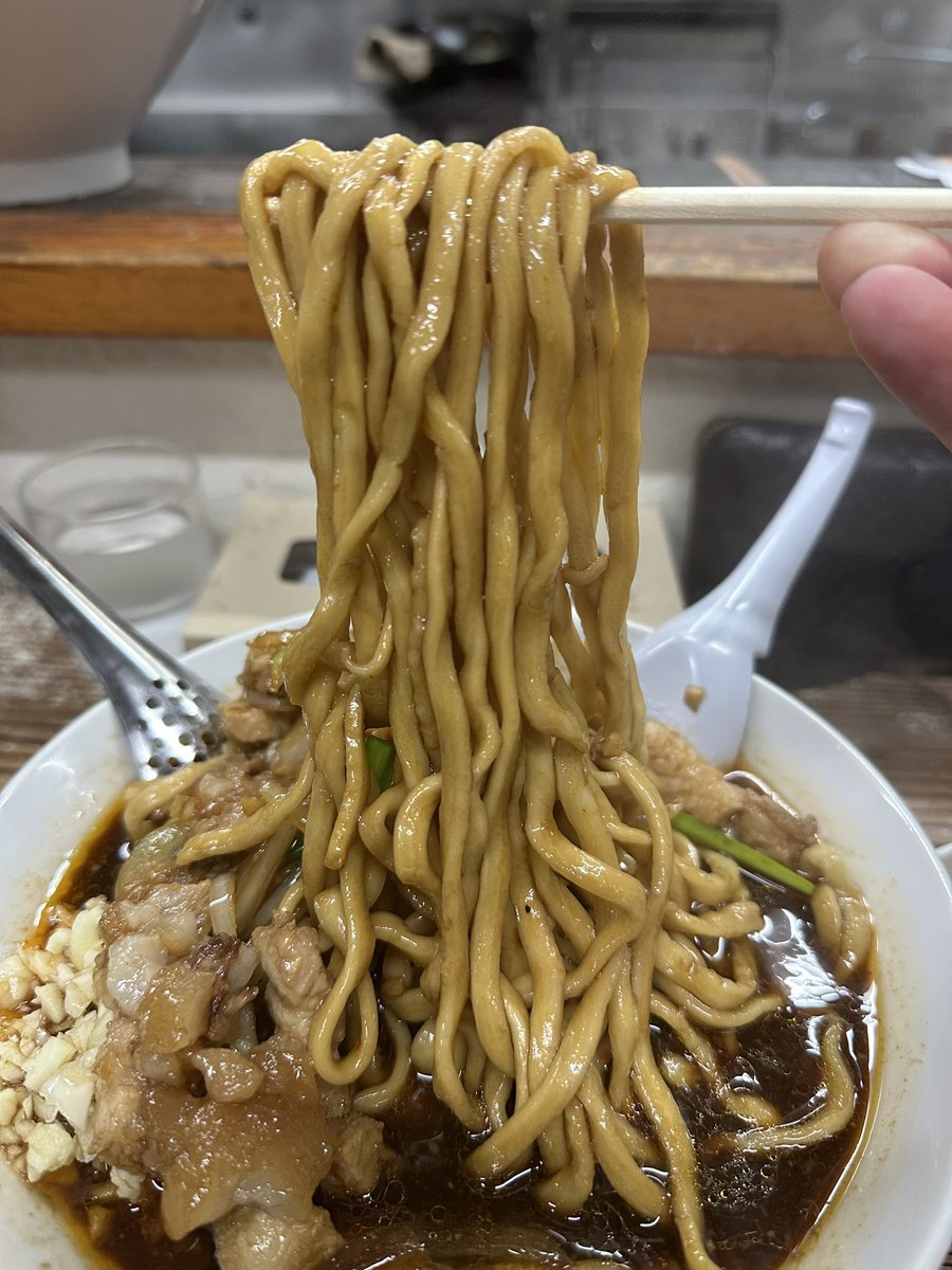 taduna_tochigi's tweet photo. 6/21日曜日18時から売り切れまで

全国3連覇三鷹の伝説「元祖スタミナ満点ラーメン すず鬼」のスタ満インスパイアリスペクトやらせていただきます！
ご飯炊きます。すず鬼発祥のポン玉ございます。
超美味いです！前回に比べスープ、攻撃的にいきます！
限定で台湾いきます。
よろしくお願いします！ https://t.co/TW7D8rRlxb
