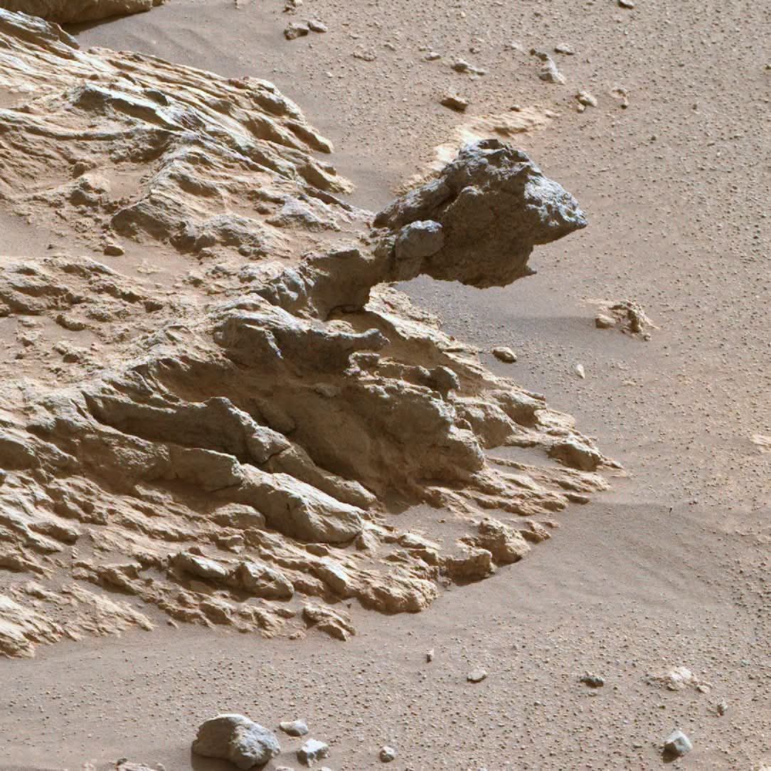 konstructivizm's tweet photo. Unusual rock formation on Mars
Mars Perseverance 
NASA/JPL-Caltech/ASU/MSSS
Processing credit: Thomas Thomopoulos https://t.co/rUkpcDUlCz