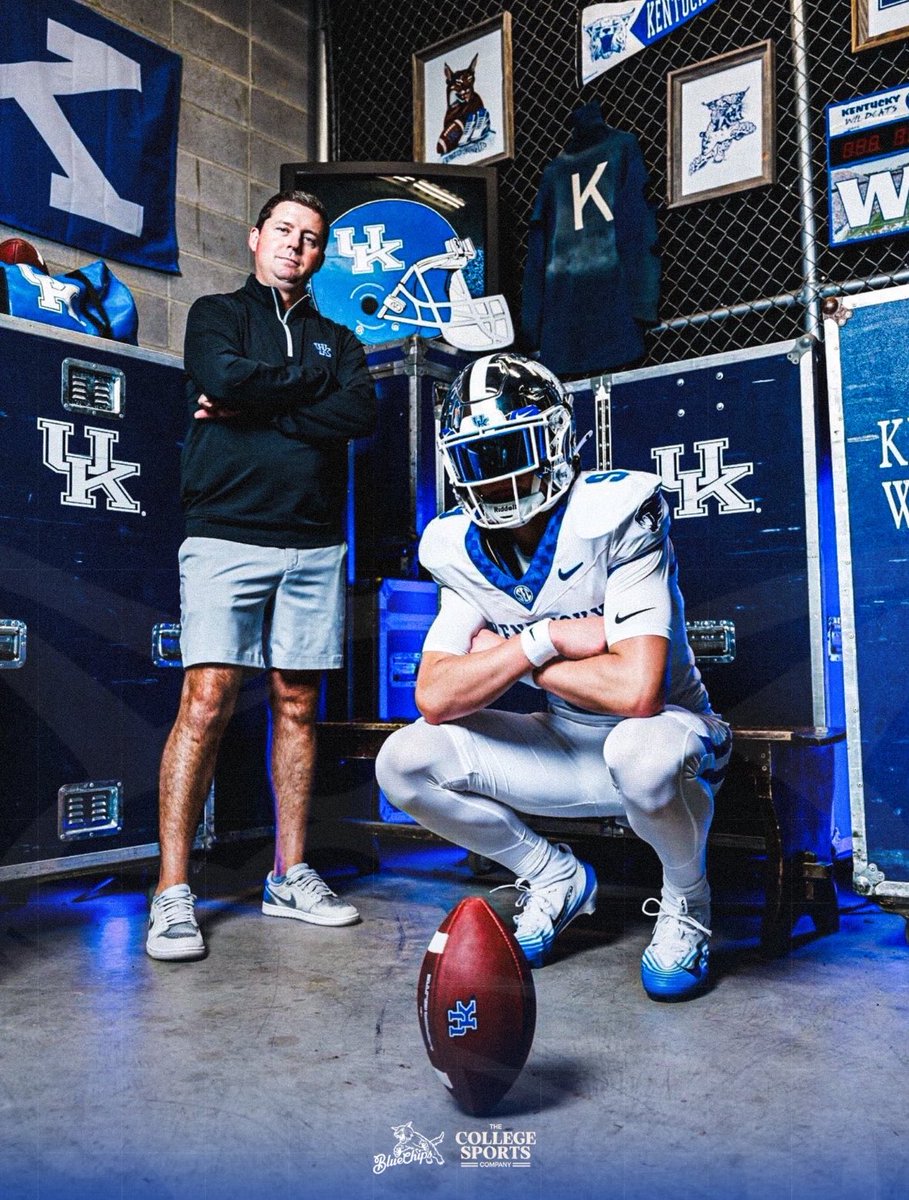 UK_Power_K's tweet photo. The two GOATS and QB1
Also me in the back.
#PowerK #BBN https://t.co/IARWNzM91n
