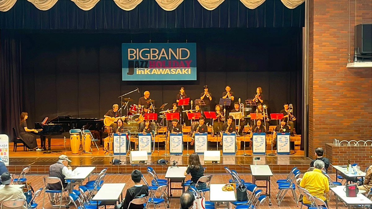 kayokokko's tweet photo. ここ何週間かの楽器にまつわるあれこれ、
なんだか忙しくしていたら、低浮上に。
川崎での本番1回。プラスチックカバーリード。周回遅れで楽器診断やってみた。
六本木にてライブ鑑賞してきたよetc..
プラスチックカバーリードは、
高いだけあってなかなかの好感触。
いざという時のお守りになりそう！ https://t.co/aztERB4Xvy