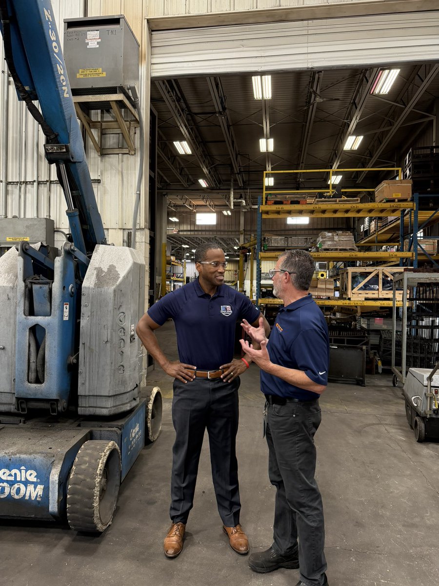 foti_tyler's tweet photo. RT @alyviab45: @JohnJamesMI is all gas, no brakes. 7 events in 36 hours across Northern Michigan. LET’S FLY!🇺🇸 https://t.co/UUH4PlxGMb
