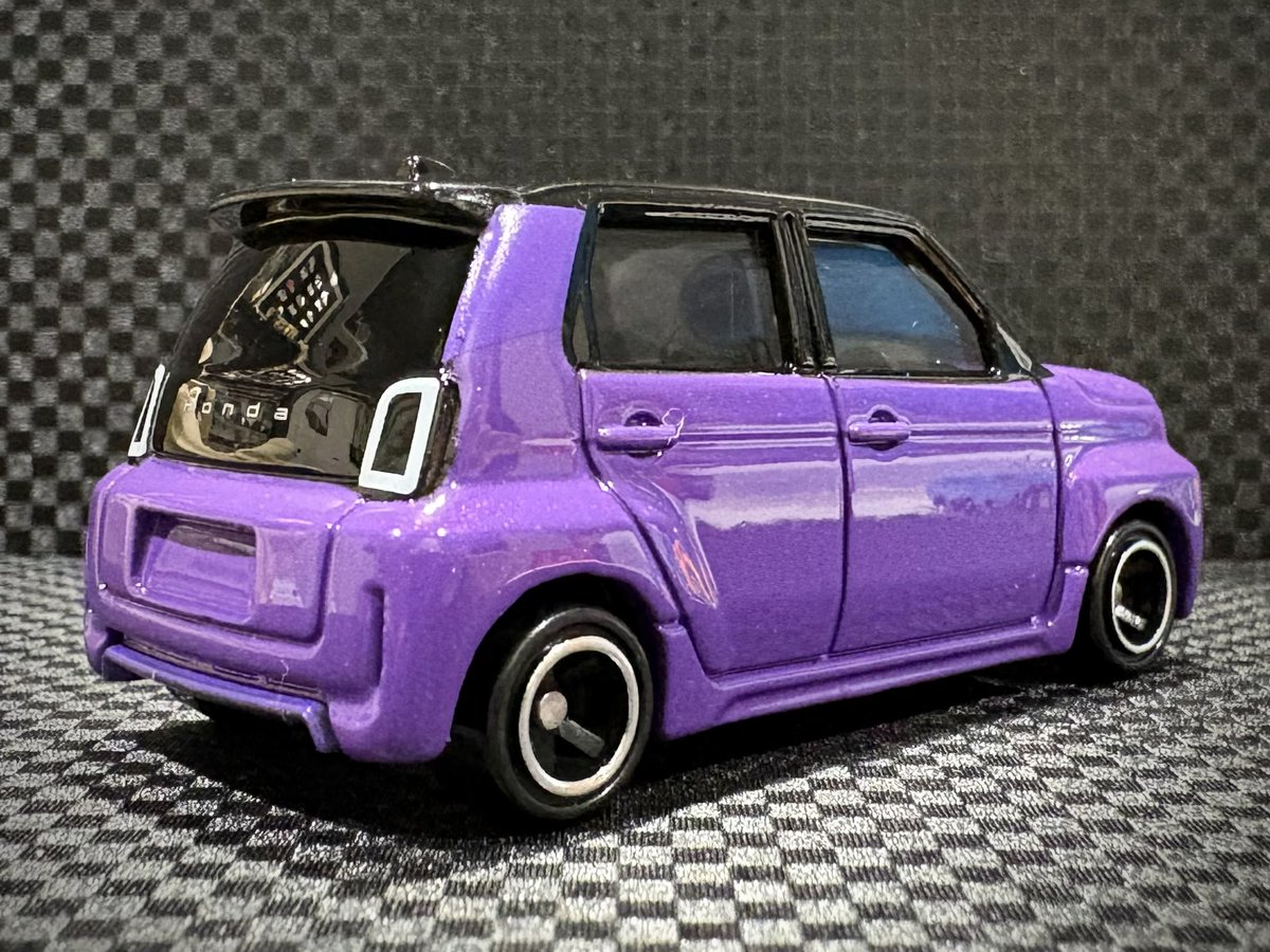 HONDA SUPER-ONE 今月のトミカ 前後の張り出したフェンダーがイカし