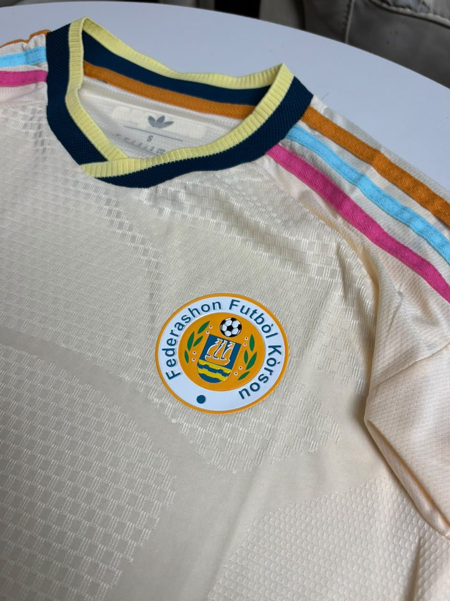 comprasgeniaiss's tweet photo. uma das mais bonitas de 2026 https://t.co/nETKw3ASGH