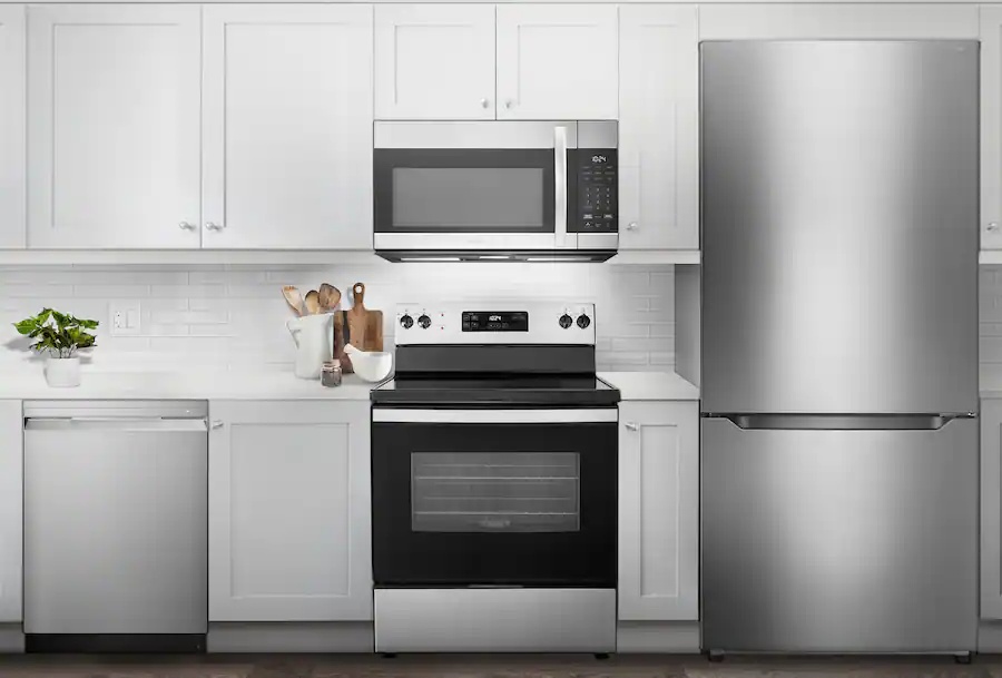 SupplyNinja's tweet photo. 🧊 $350 OFF! Stainless Steel Bottom Freezer Fridge now $599.99 (was $949.99)!

https://t.co/9xcdOkFQ7m https://t.co/Y30tJ5ahAw