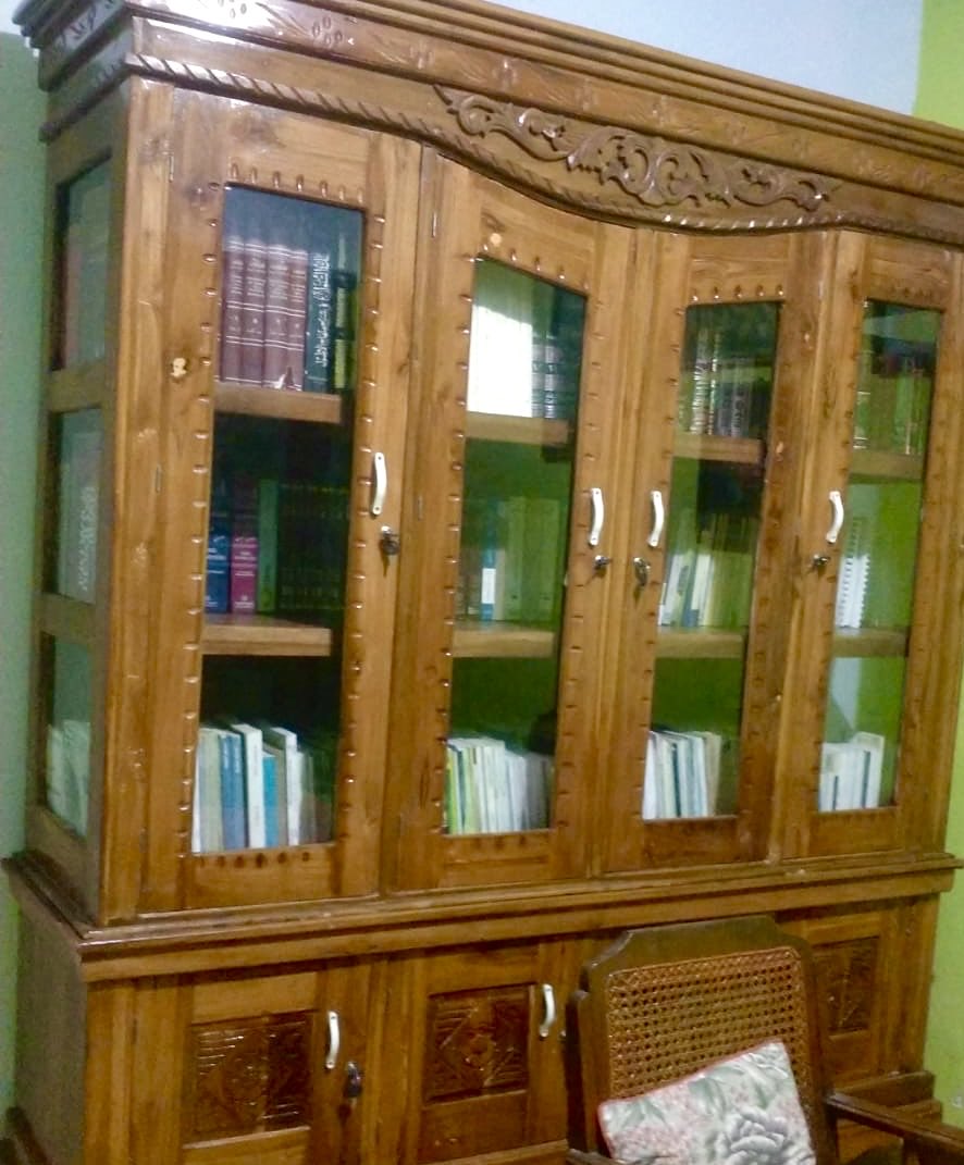 nurmuchlis51's tweet photo. Alhamdulillah hari ini

Mendapat pesan hangat dari rumah…
Kabar yang tentunya tak saya duga sama sekali

Diam-diam kedua orangtuaku merencanakan untuk membelikan rak buku (tuk beberapa kitabku yang akhir-akhir ini aku kirim dari Kairo ke Kediri) sebagai hadiah penyemangat… https://t.co/LJE8S8GtmM