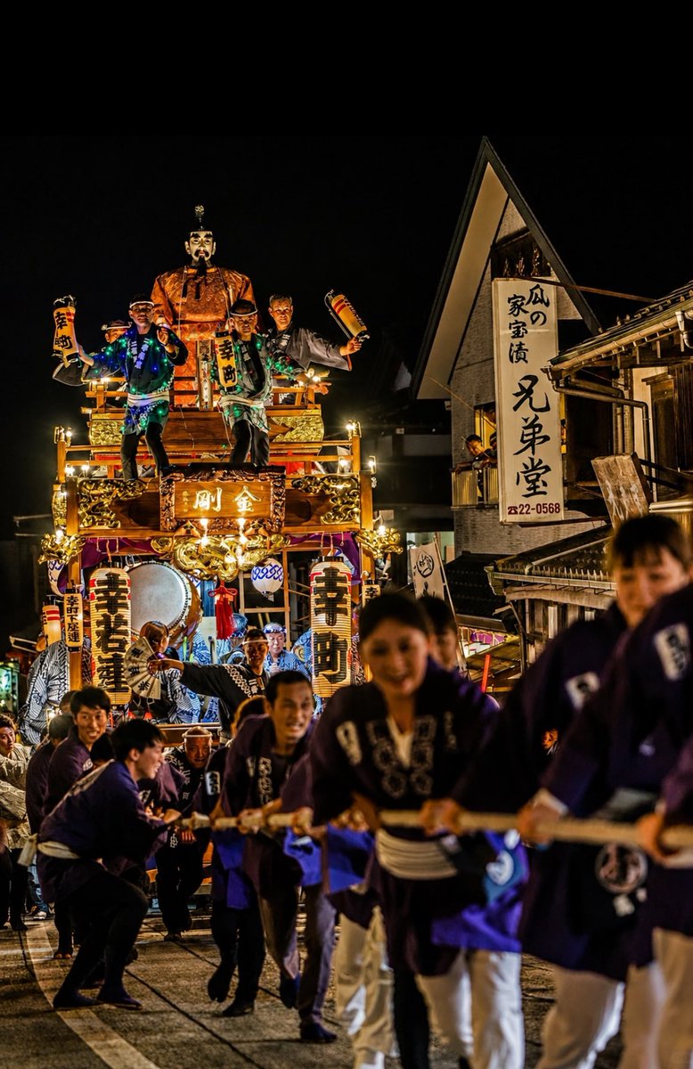 Lune_Aster's tweet photo. Gion Matsuri, Kyoto’s month-long summer festival guide for July visitors.
Core events: Yoiyama evening floats &amp; two grand yamaboko parades on Jul 17 &amp; 24. https://t.co/TQcsb6piZp
