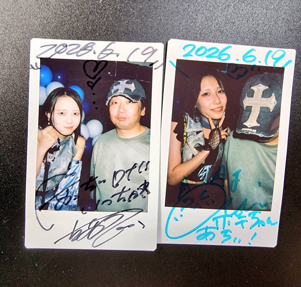 icchakuno's tweet photo. Dt.BLT行ってきた✨
シャムニパレード、ぜろすた、AQA、スタナイ、Cosmoslay見てきた😊
久々Cosmoslay髪型かわってた(笑)やっぱり曲👍AQA見れて😊
#Cosmoslay #みのり #千晶
#AQA
#ぜろすた #小粒いくら https://t.co/Dq4SU3DglE