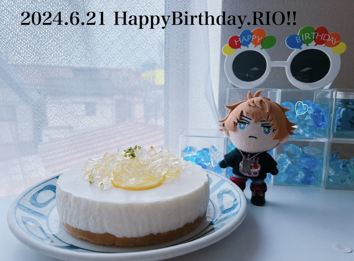 suuu_rio's tweet photo. 🐦お誕生日おめでとう㊗️‼︎
なのに新しく写真が撮れなくてごめん😫

今日はこれから娘、総体５位決めでﾃﾞｯｶｲ体.育館のｻ.ﾌﾞｱ.ﾘｰﾅへ行ってきます💨

かわいくてかっこよくて
でっかくてﾜﾝｺで
軍人で上目遣いする
🐦が大好きです‼︎‼︎

再掲🙏

#毒島メイソン理鶯誕生祭2026
#すーぬい https://t.co/qbRws6kc0K