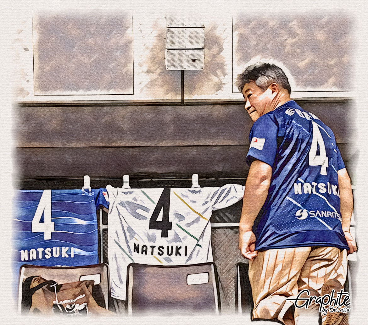 orupon12's tweet photo. 俺はNo.4のユニフォームを着て戦い続ける https://t.co/CiMh8dX5U6