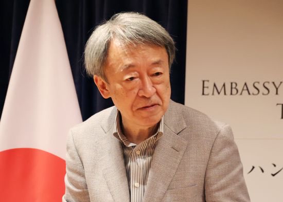 tobuushi's tweet photo. Anit l’NHK (TV pública japonesa) va fer un programa de geopolítica dirigit pel prestigiós periodista Akira Ikegami, parlaven d’una nació dividida entre diferents països, que ha patit repressió política, ha fet un referèndum d’independència no reconegut, la llengua en perill🧵 https://t.co/MclH6Tuyd2