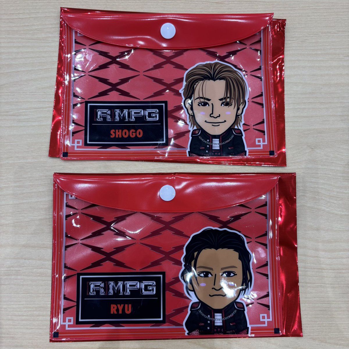 mayu8_ak's tweet photo. THE RAMPAGE LIVE TOUR 2026 (R)MPG 会場 カプセル ガチャ 物販 ランペ 交換　買取 ポーチくじ　ポーチ シクレ レア 縁日

【求】 藤原樹(福井❤️大阪🩷)
         買取

【譲】 LIKIYA RIKU 与那嶺瑠唯 川村壱馬 岩谷翔吾 RYU

6/20.21福井公演手渡し https://t.co/le8xEkYyn3