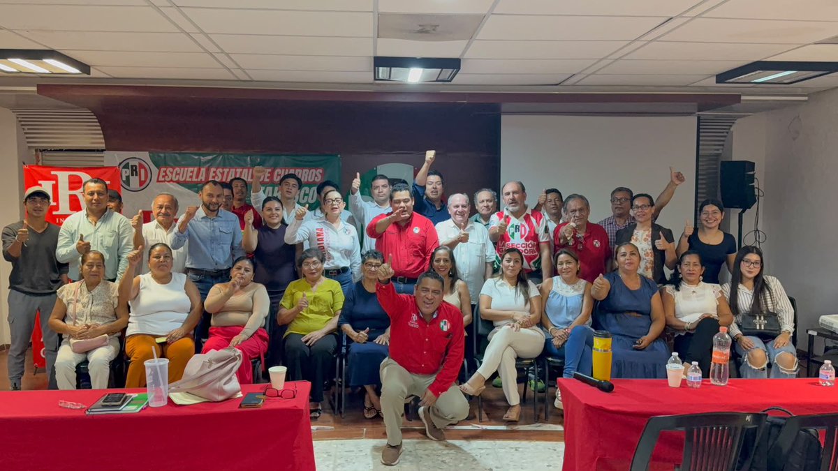 IRHNacional_'s tweet photo. En Tabasco la cercanía con la ciudadanía se construye con preparación y trabajo permanente.
Con el curso #Contacto360 fortalecemos las herramientas de comunicación, organización y liderazgo de nuestra militancia para enfrentar los retos de hoy y construir mejores resultados. #IRH https://t.co/8fnTP3WBX8