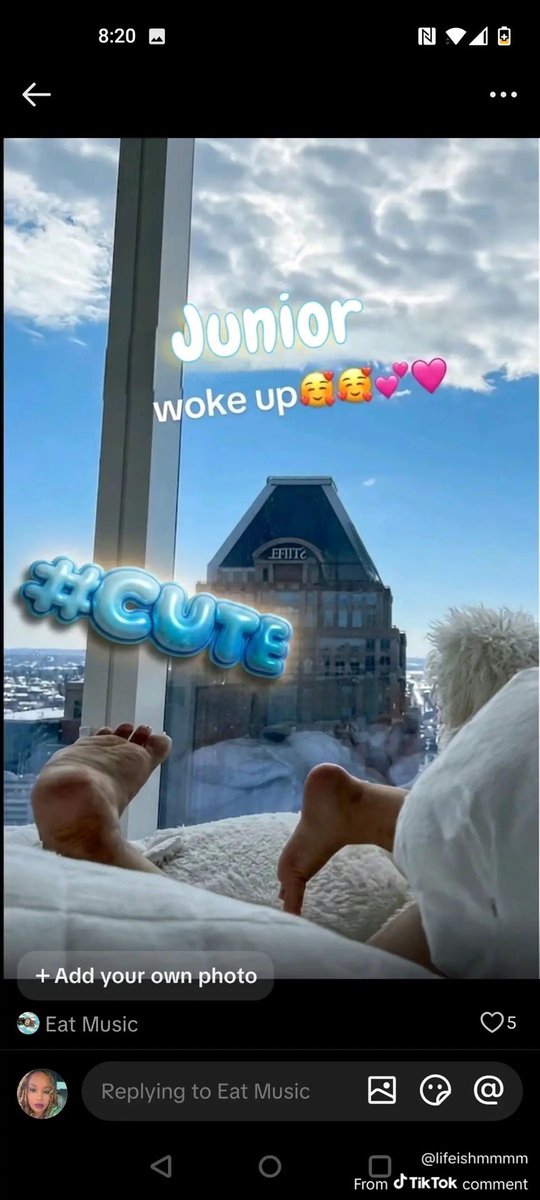 crustyupdates1's tweet photo. Just when you thought it was bad. Look at the back of Chrisean Jr’s feet. This is because she shoves his club feet into shoes. This is so wrong. It’s evil @ChriseanMalone https://t.co/5VGpw4OftC