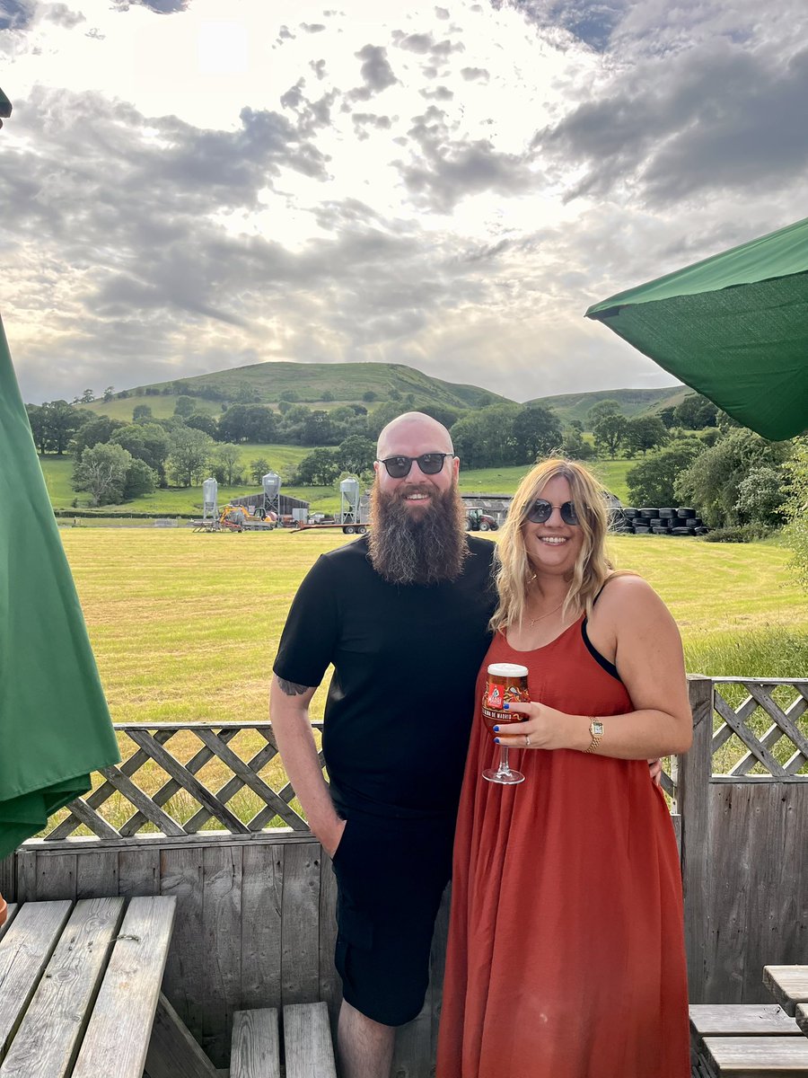 Rachel__H__x's tweet photo. 1st wedding anniversary trip day one 🤍🤍🤍 @wwfcadd https://t.co/TBj7bk4zDR