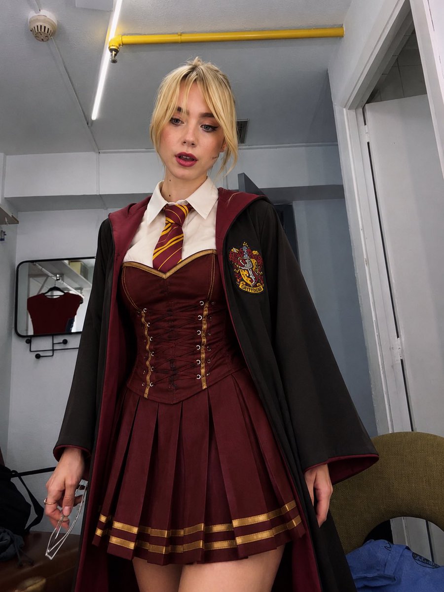 KennedyRhdes's tweet photo. Hermione Granger 🪄 https://t.co/4NhlzCfnZ8