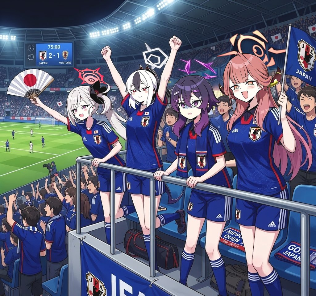 LAIRDISTO's tweet photo. サッカーワールドカップで日本を応援する便利屋メンバー https://t.co/0Dh4l2rjBX