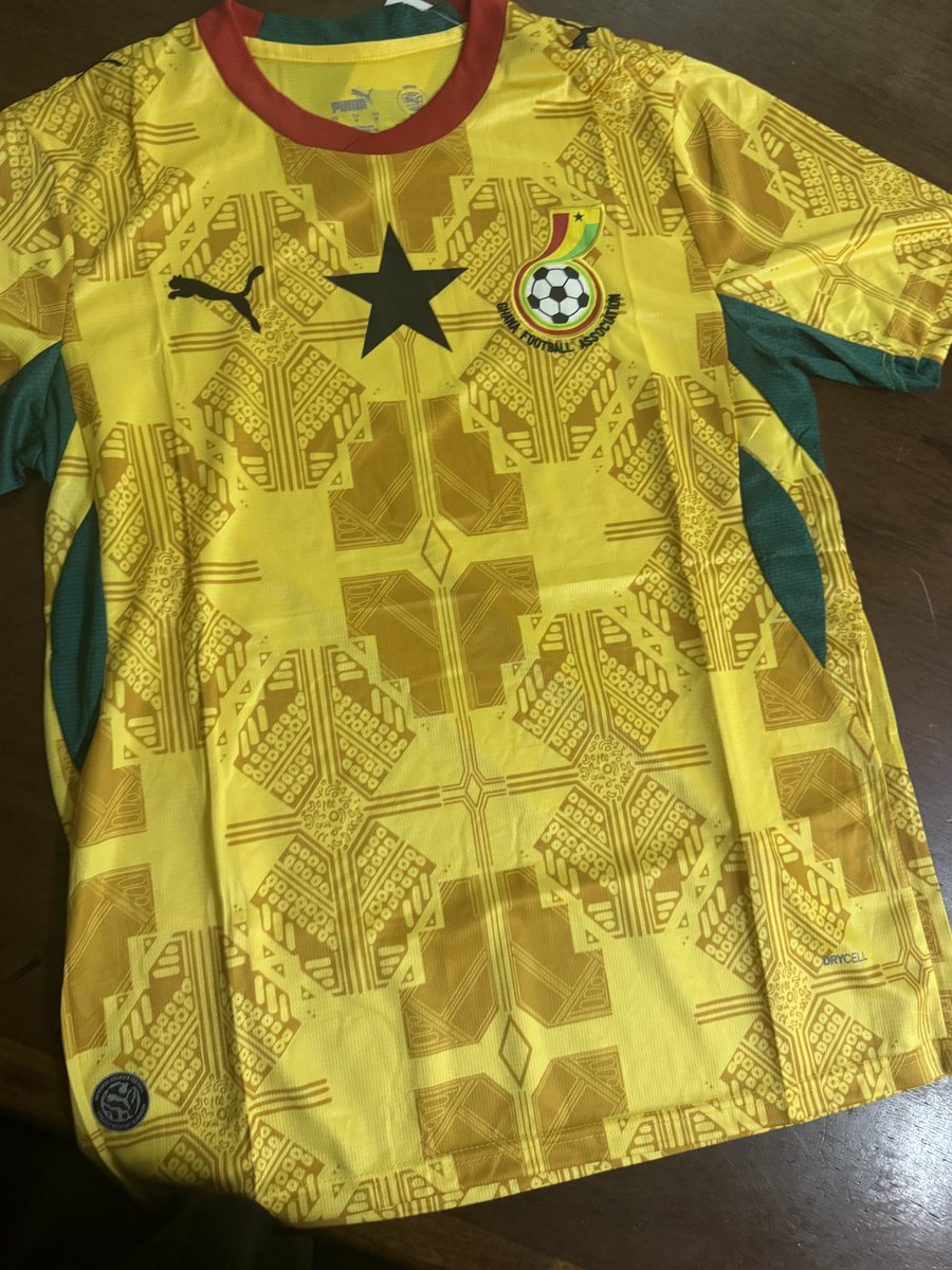 parteysznx's tweet photo. Thank You @PayTrustGh @collectibles_gh https://t.co/hAspSQG4xI