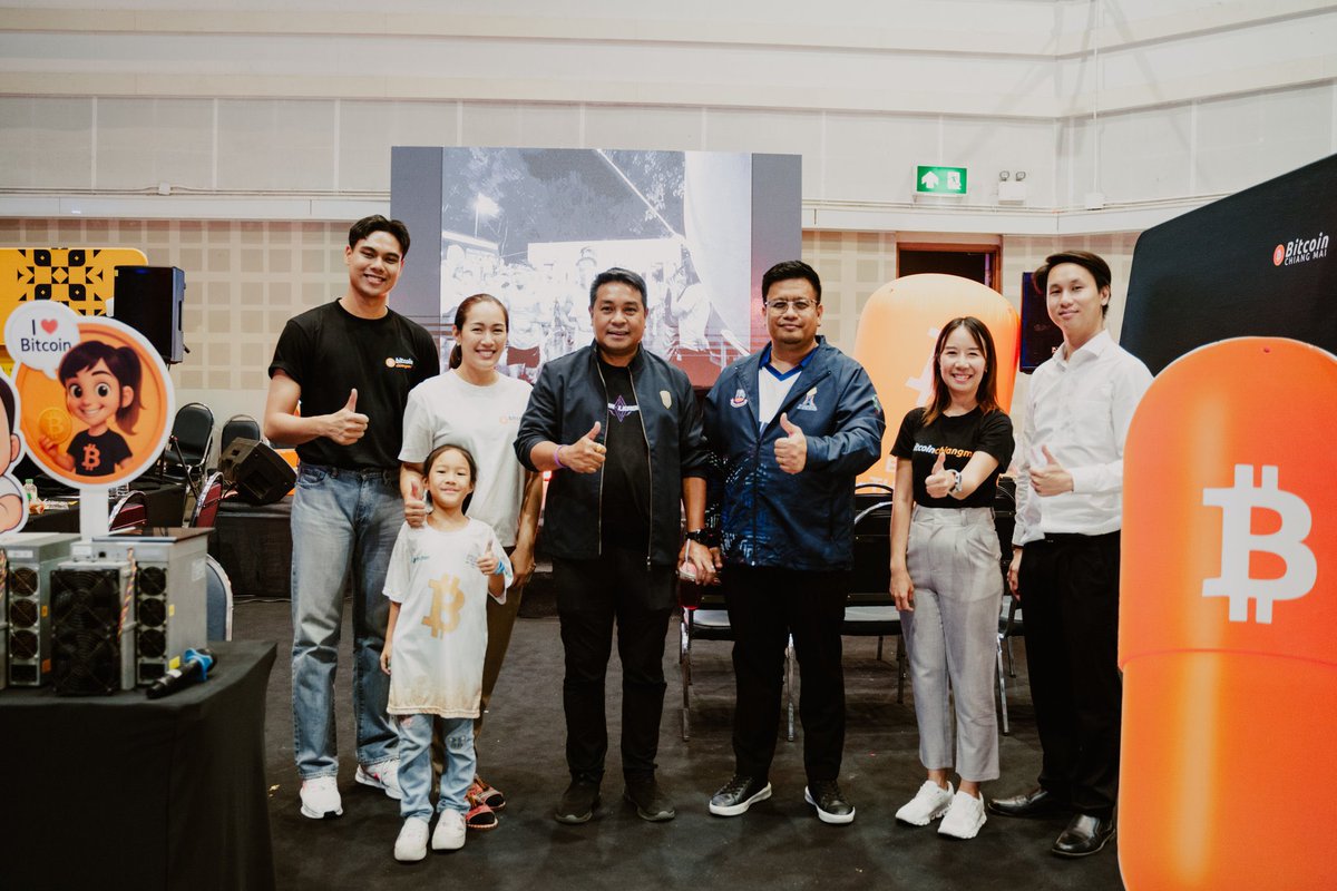 Jimmykostro__'s tweet photo. The Thailand bitcoin scene is getting stronger. Years of consistent work building real relationships with community leaders, helping the citizens learn, and people seeing we are not selling anything. Just genuine guidance and education. https://t.co/Bde8iyiWnz