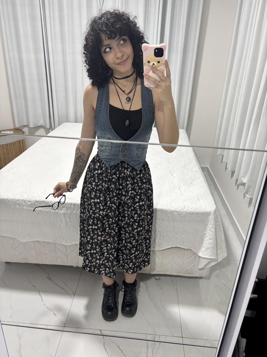 mizeragames69's tweet photo. outfit de hj https://t.co/2MDt58Mrqc