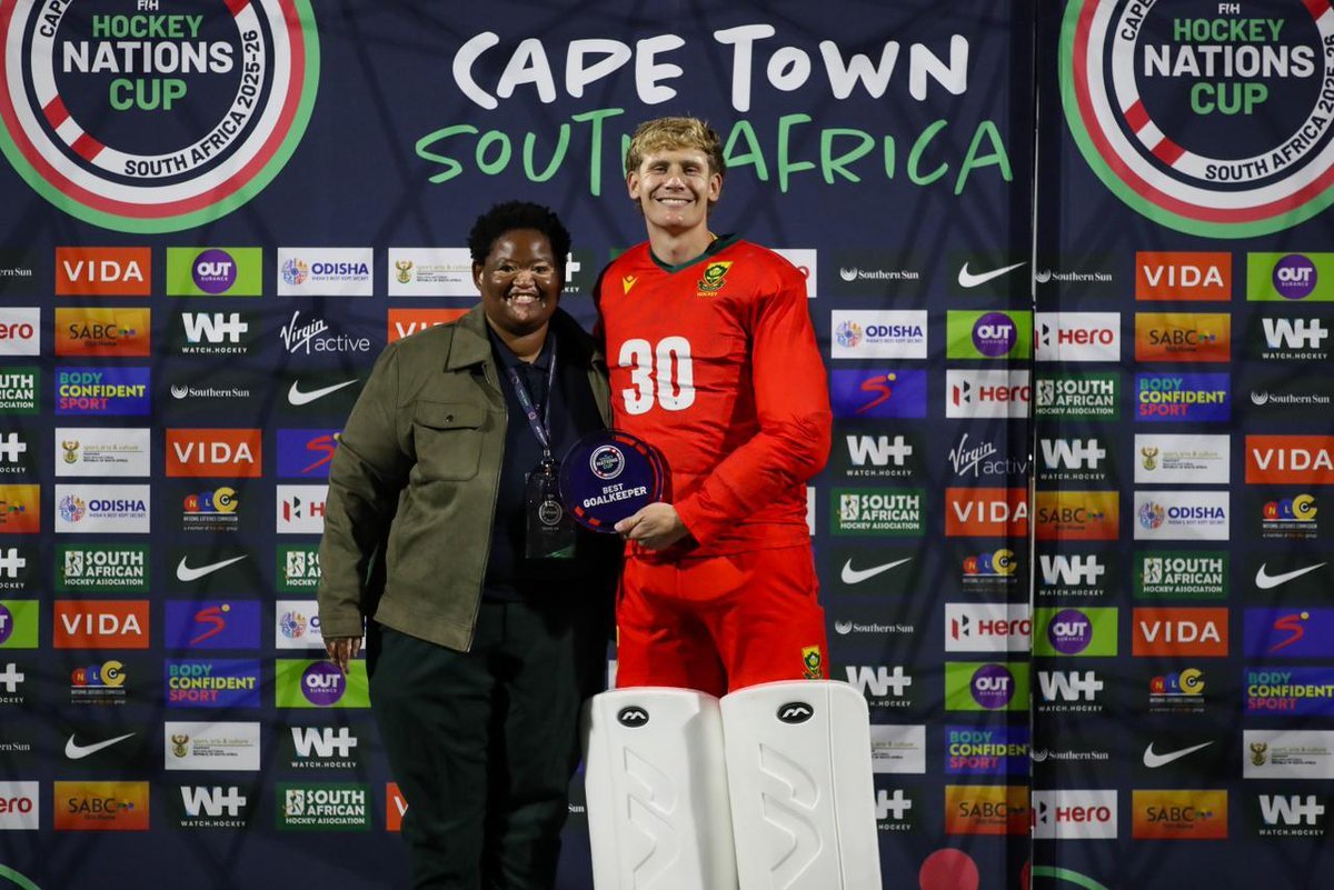 AfricaFactsZone's tweet photo. South Africa defeated New Zealand 2-2 (2-0 on shootout) to advance to the final of the FIH Hockey Nations Cup.

They won the Silver medal, after losing to France in the final.

South Africa's Cullin de Jager was named the Goalkeeper of the Tournament. https://t.co/LdI0tfnAh8
