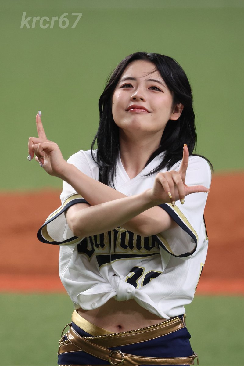 kuracamera67's tweet photo. おはようございます。
実は所用があり、今日は京セラへ行かないつもりでした。

スタートだけでも行こうか…迷う。
九里さんだから、途中で帰れない気がして…9回の登場曲、聞きたいし。

#RUNON
#Bs2026
2026.6.20 https://t.co/cOeb5VwfLO