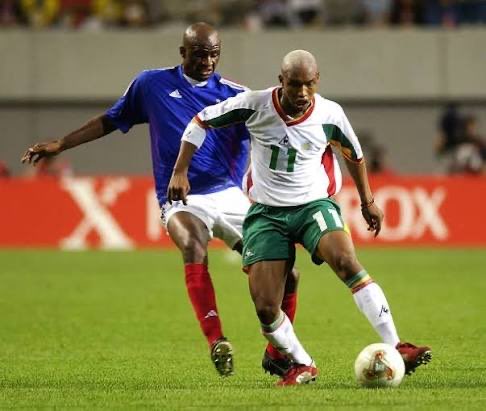EthiopiK's tweet photo. No African player has emerged as a rising star of World Cup like El Hadji Diouf did in 2002.
He was pulsating! https://t.co/wcEDmgf3pL